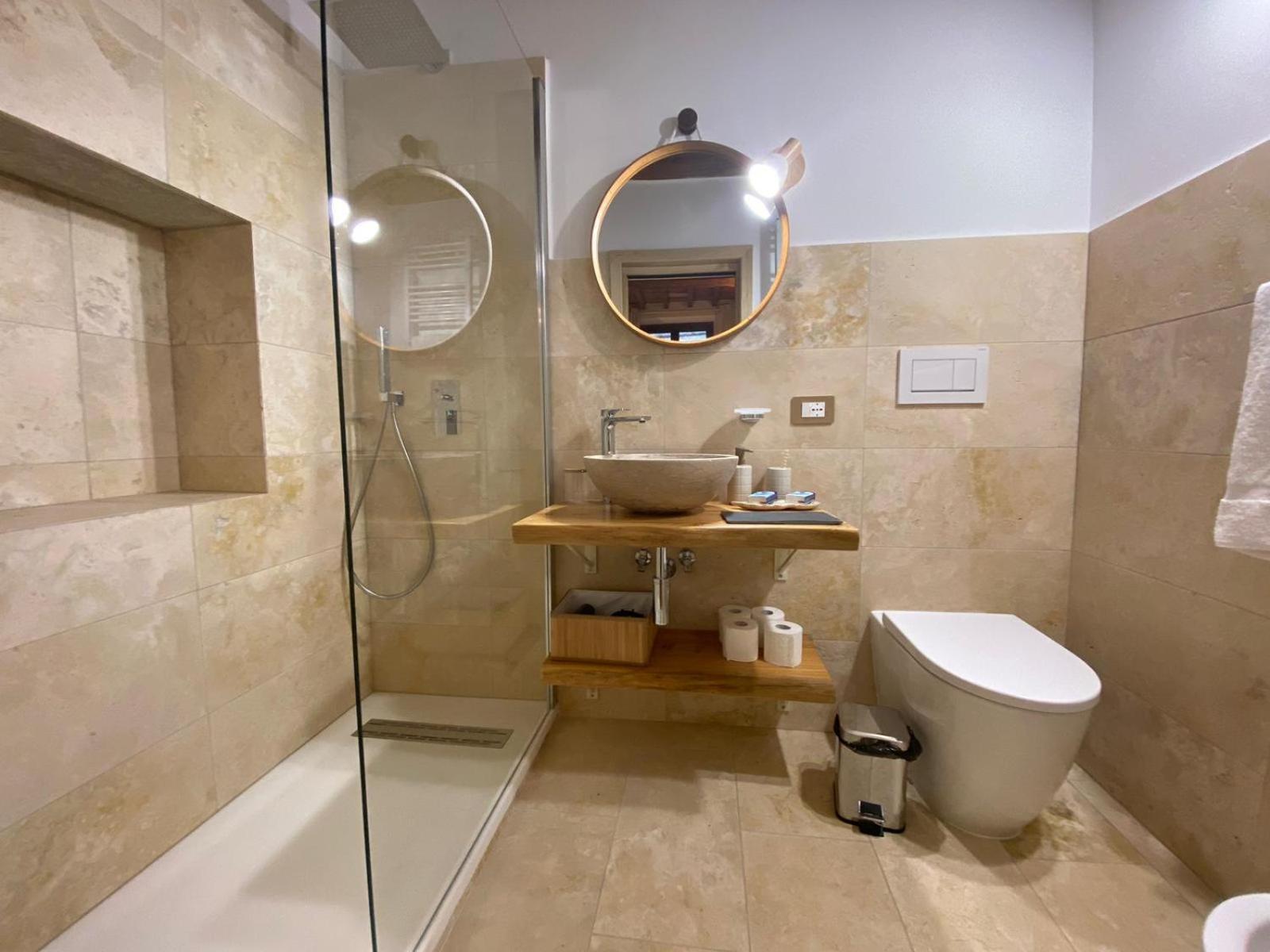 Lastamperia19 Camere-Rooms Montepulciano Stazione Exterior foto