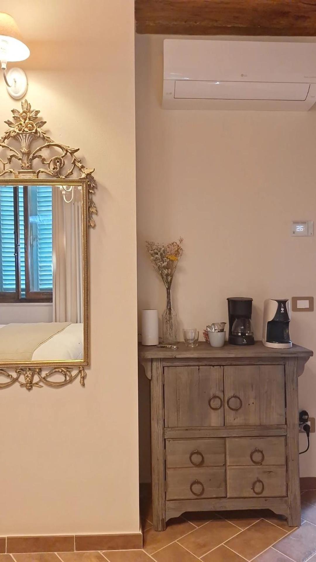 Lastamperia19 Camere-Rooms Montepulciano Stazione Exterior foto